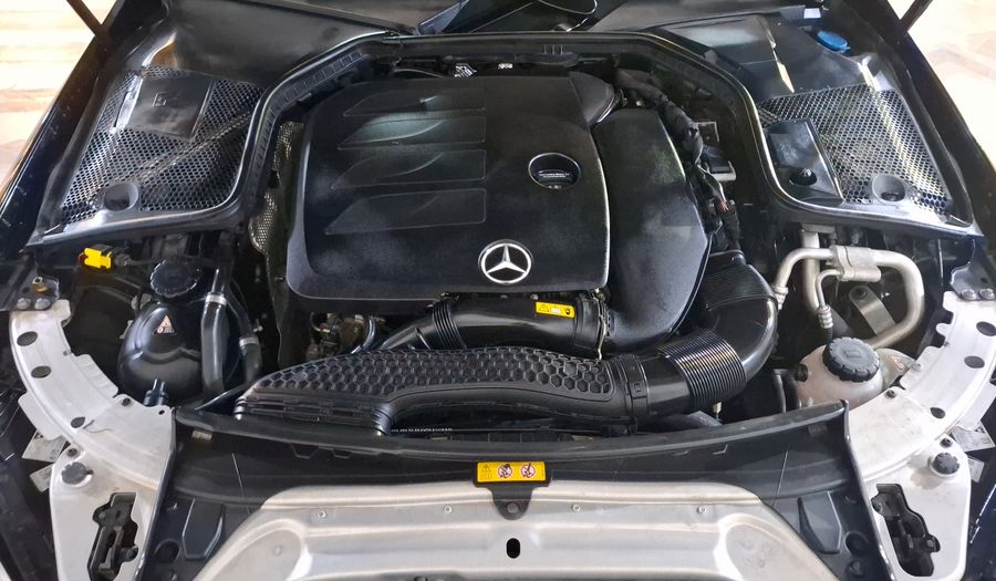 Mercedes Benz Clase C 2.0 200 SPORT AUTO Sedan 2019