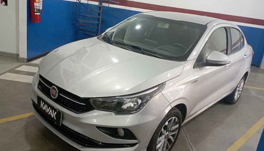 Fiat • Cronos