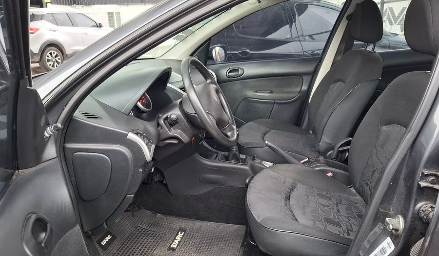Peugeot 207 1.4 XS COMPACT Hatchback 2011