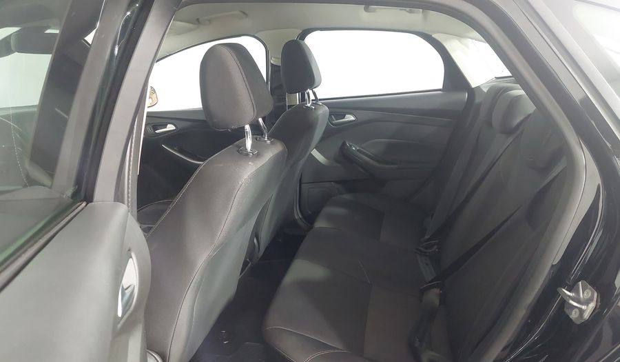 Ford Focus SE Sedan 2018