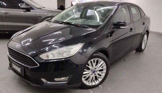 Ford • Focus