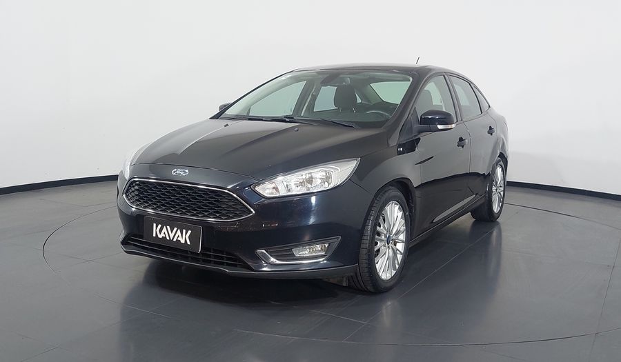 Ford Focus SE Sedan 2018