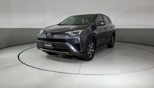 Toyota • RAV4