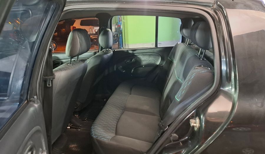Renault Clio 1.1 DYNAMIQUE Hatchback 2016