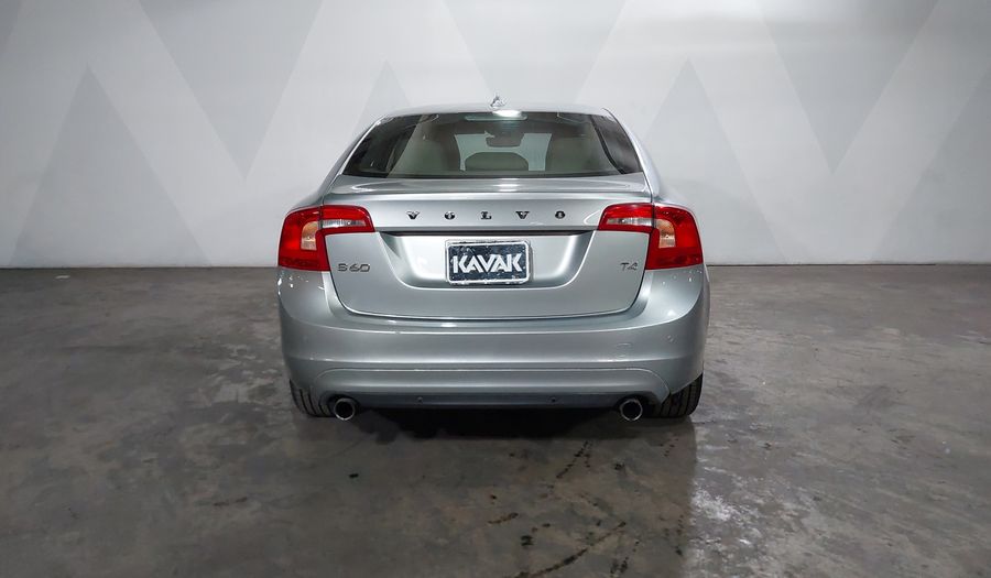 Volvo S60 2.0 ADDITION PLUS T4 Sedan 2016