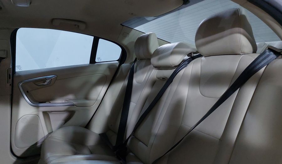 Volvo S60 2.0 ADDITION PLUS T4 Sedan 2016