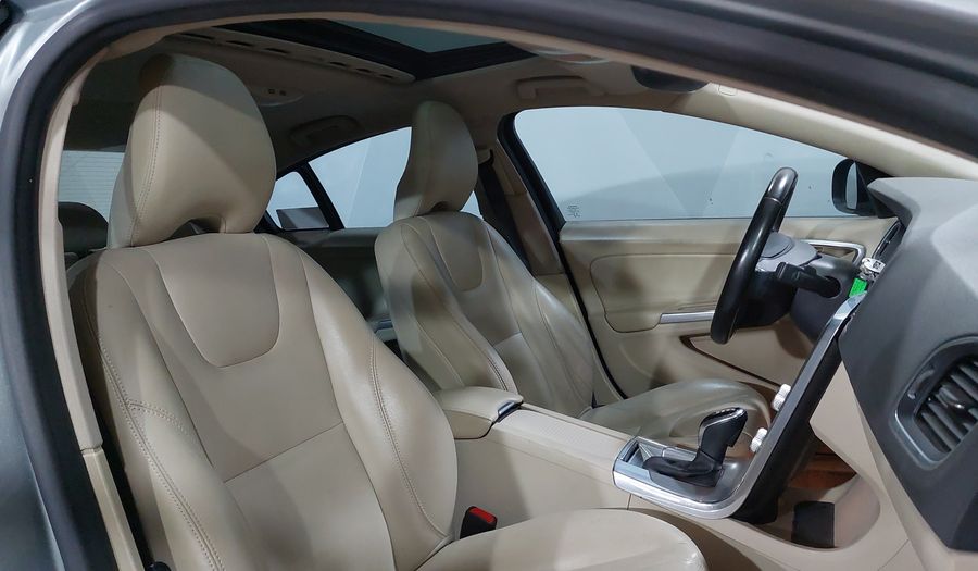 Volvo S60 2.0 ADDITION PLUS T4 Sedan 2016