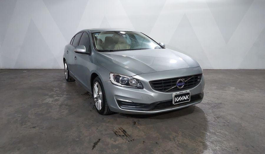 Volvo S60 2.0 ADDITION PLUS T4 Sedan 2016