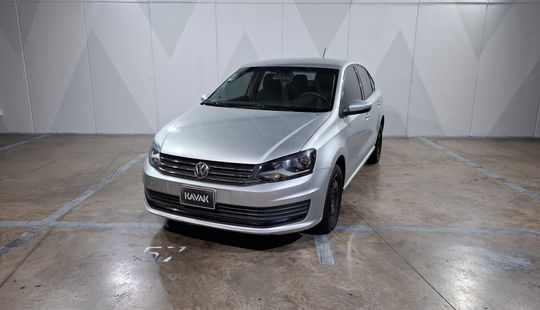 Volkswagen • Vento