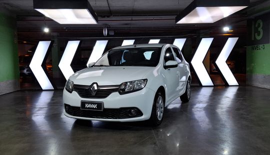 Renault • Sandero
