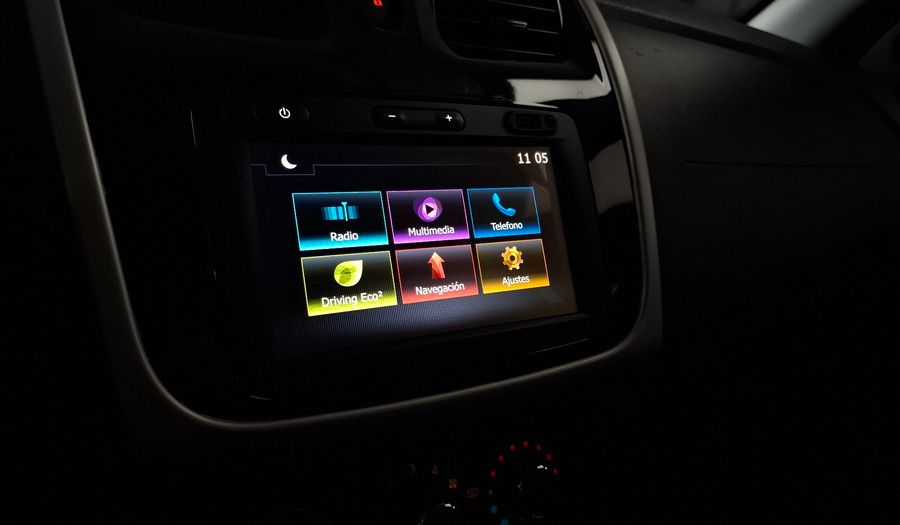 Renault Sandero 1.6 DYNAMIQUE Hatchback 2018