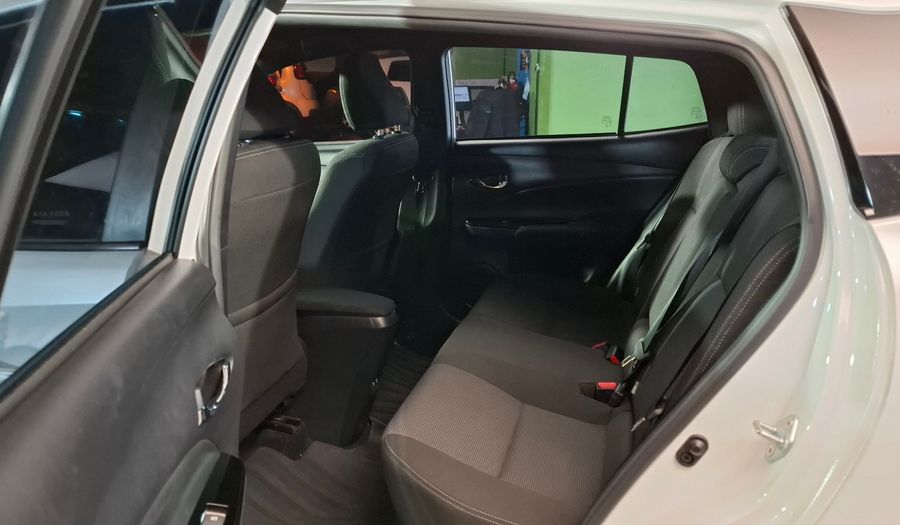Toyota Yaris 1.5 XLS Hatchback 2022