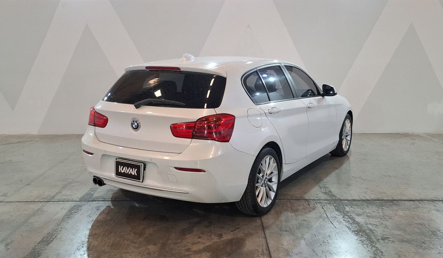 Bmw Serie 1 2.0 120IA URBAN LINE Hatchback 2017
