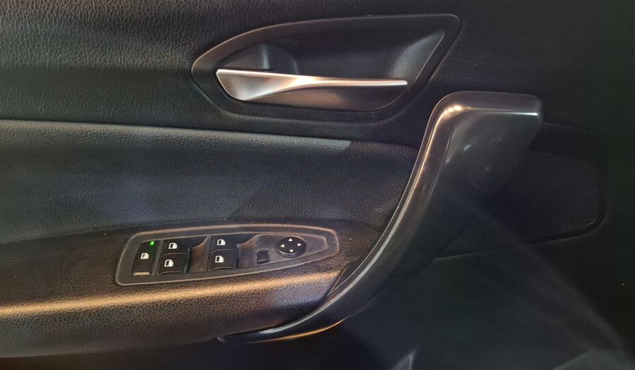 Bmw Serie 1 2.0 120IA URBAN LINE Hatchback 2017