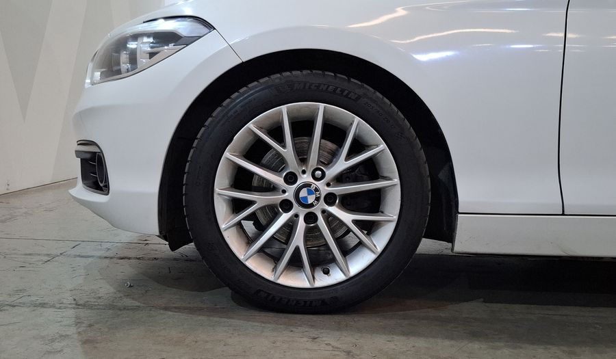 Bmw Serie 1 2.0 120IA URBAN LINE Hatchback 2017