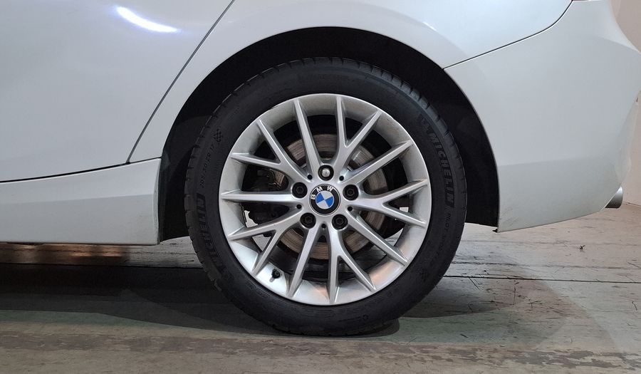 Bmw Serie 1 2.0 120IA URBAN LINE Hatchback 2017