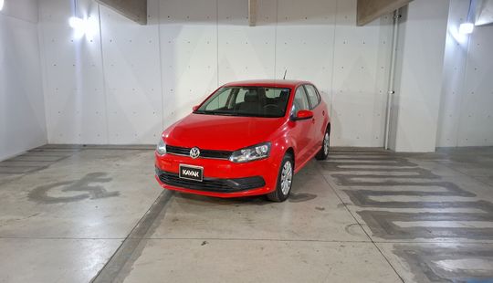 Volkswagen • Polo