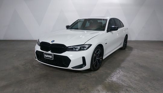 Bmw • Serie 3