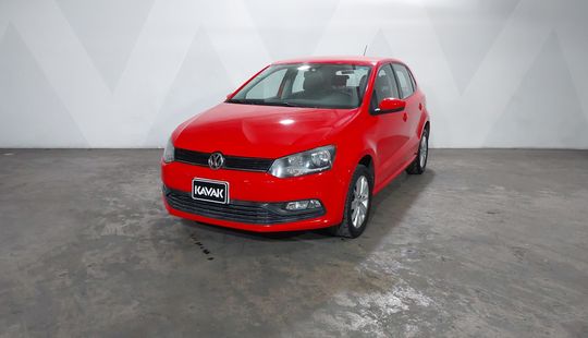 Volkswagen • Polo