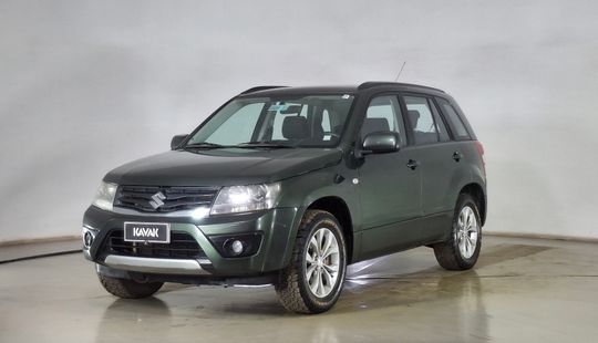 Suzuki • GrandNomade