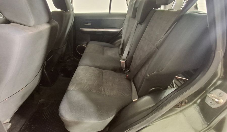Suzuki Grandnomade 2.4 GLX SPORT Suv 2015