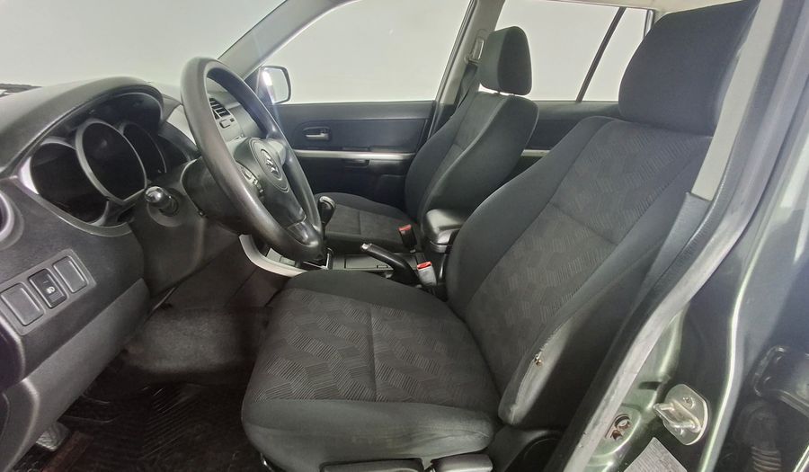 Suzuki Grandnomade 2.4 GLX SPORT Suv 2015