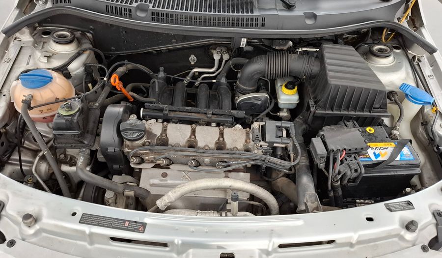 Volkswagen Gol Trend 1.6 PACK I Hatchback 2012