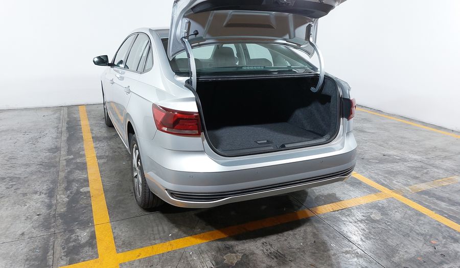 Volkswagen Virtus 1.6 AUTO Sedan 2020
