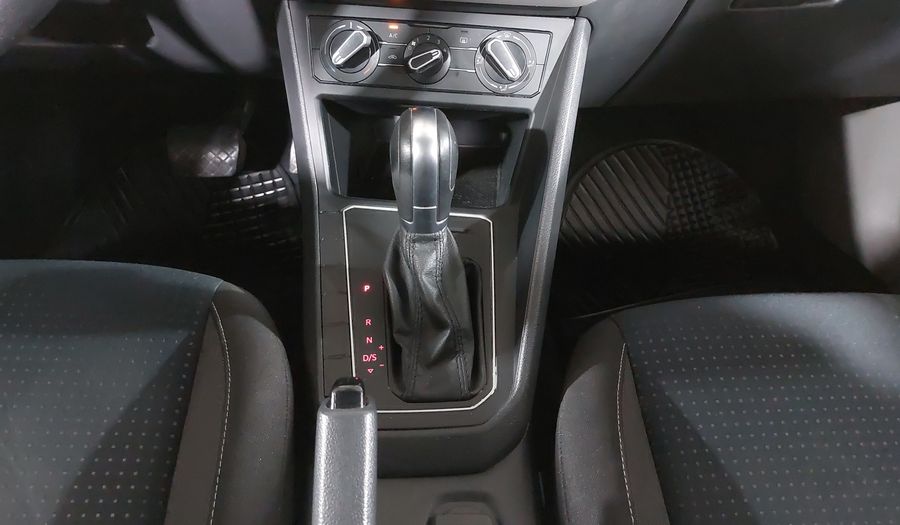 Volkswagen Virtus 1.6 AUTO Sedan 2020
