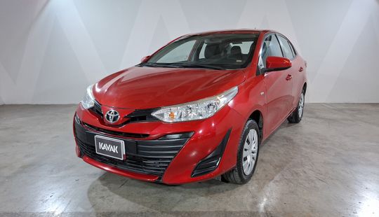Toyota • Yaris