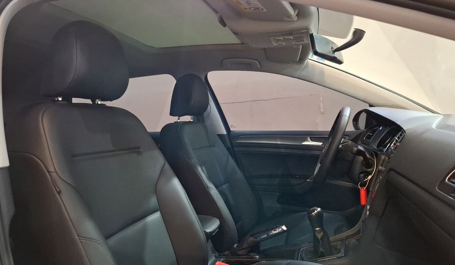 Volkswagen Golf 1.4 COMFORTLINE Hatchback 2019