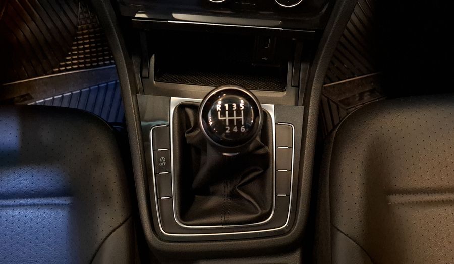 Volkswagen Golf 1.4 COMFORTLINE Hatchback 2019