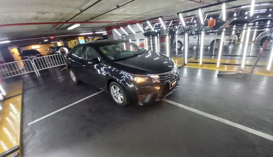 Toyota • Corolla