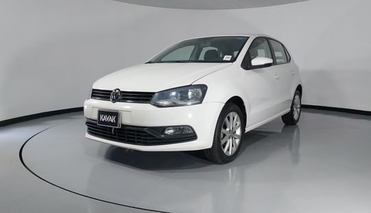 Volkswagen • Polo