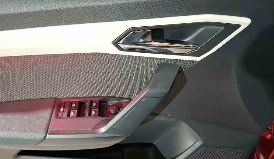 Seat Arona 1.6 XCELLENCE AUTO Suv 2019