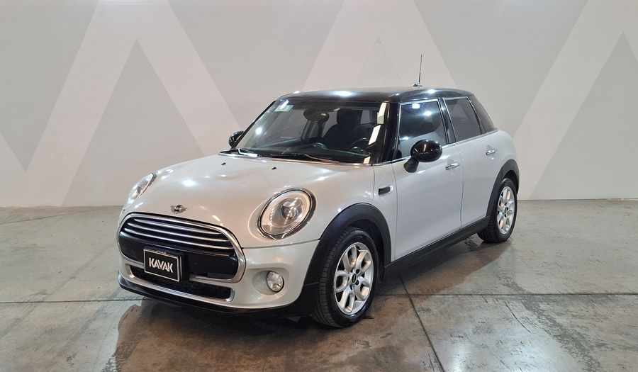 Mini Cooper 1.5 COOPER CHILI AT Hatchback 2016