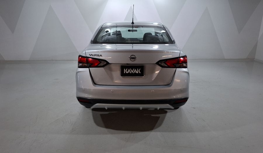 Nissan Versa 1.6 ADVANCE CVT Sedan 2022