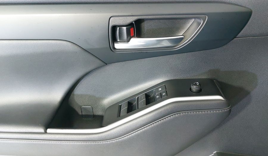 Toyota Highlander 3.5 XLE AUTO Suv 2022