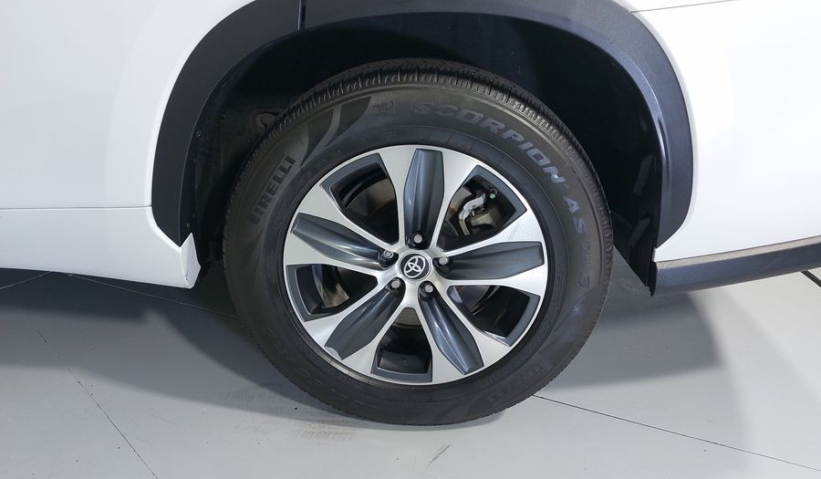 Toyota Highlander 3.5 XLE AUTO Suv 2022