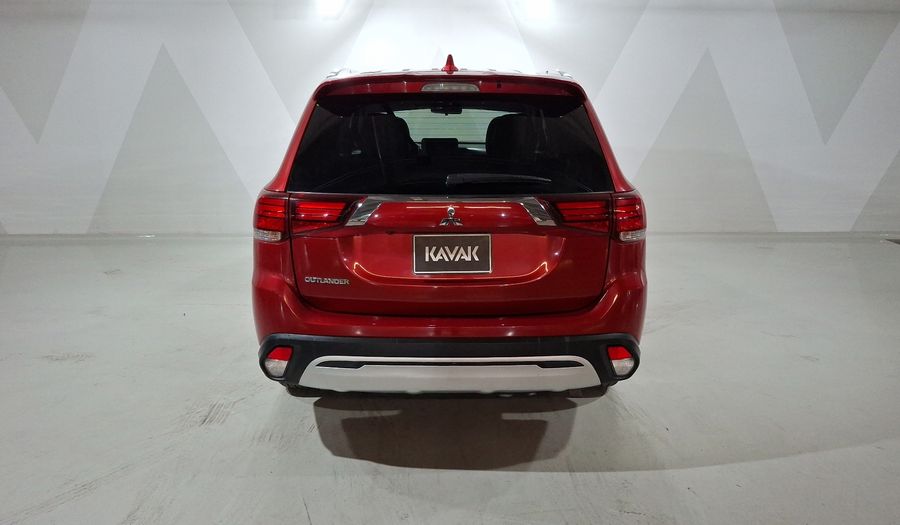 Mitsubishi Outlander 2.4 LIMITED CVT Suv 2019