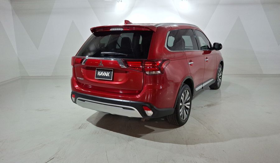 Mitsubishi Outlander 2.4 LIMITED CVT Suv 2019