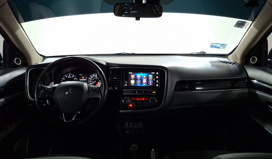 Mitsubishi Outlander 2.4 LIMITED CVT Suv 2019
