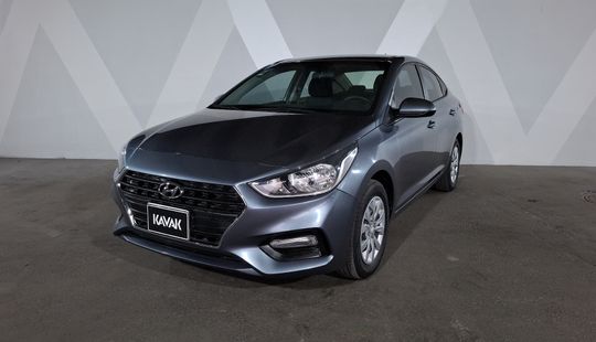 Hyundai • Accent