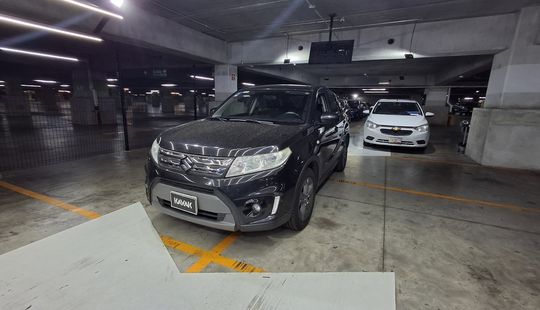 Suzuki • Vitara