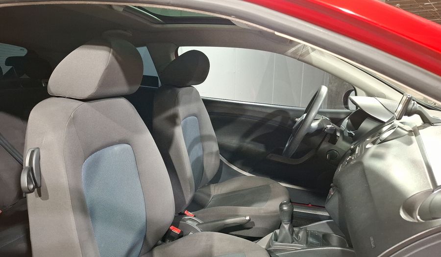 Seat Ibiza 1.2T BLITZ ITECH 2 PTAS MT Hatchback 2015