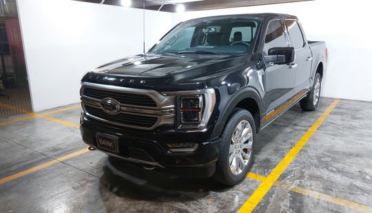 Ford • Lobo