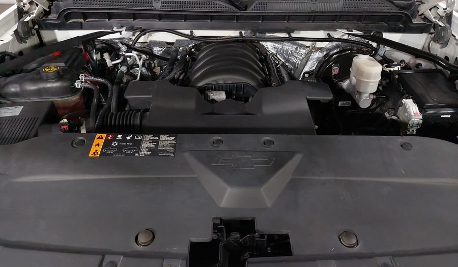Chevrolet Silverado 2500 5.3 DOBLE CABINA K AT 4WD Pickup 2018