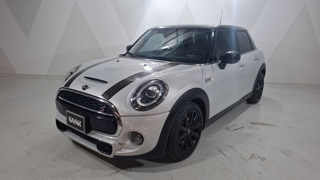 Mini • Cooper S