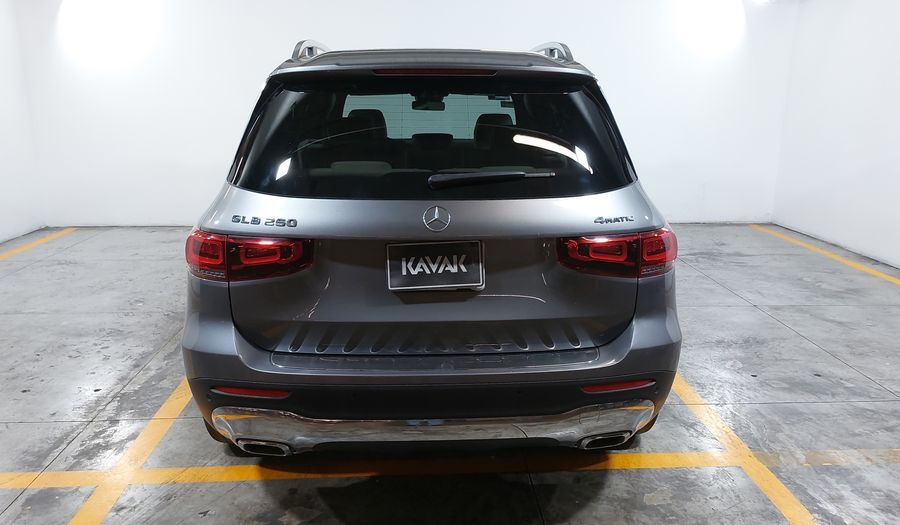 Mercedes Benz Clase Glb 2.0 GLB 250 PROGRESSIVE 4MATIC DCT 4WD Suv 2020