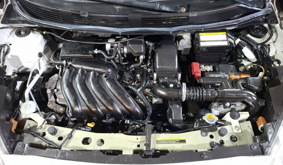 Nissan March 1.6 SENSE AT Hatchback 2015